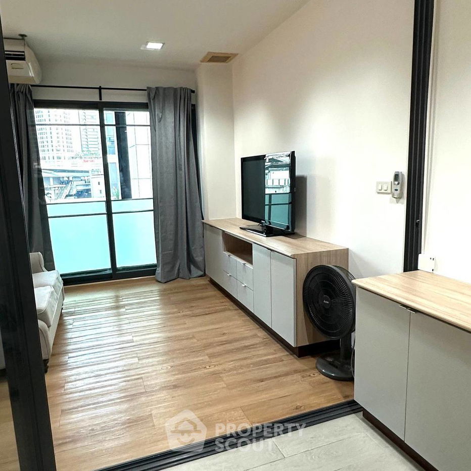 รูป คอนโด 1-ห้องนอน ที่ โนเบิล รีมิกซ์ ใกล้ BTS ทองหล่อ (ID 817929) - รูปที่ 8/10