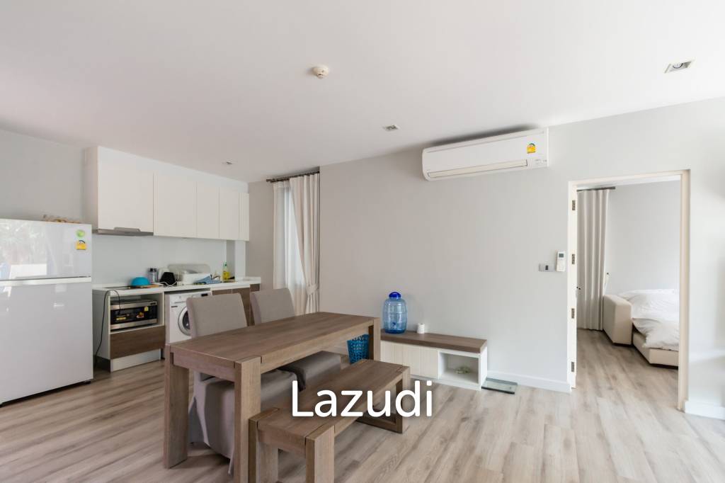 picture THE CREST SANTORA : Nice 2 Bed Pool view condo - 5/25