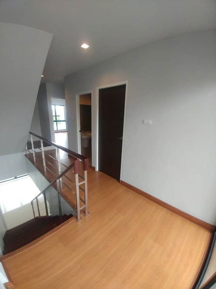 รูป ขาย ถูก 🎉 ทาวน์โฮม 3 ชั้น แกรนด์ ไอ-ดีไซน์ วิภาวดี แต่งใหม่ สวย พร้อมอยู่  - รูปที่ 12/23