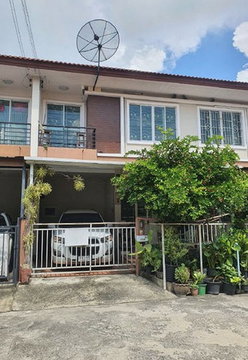 FOR SALE TOWNHOUSE PROPERTY 2090000 BAHT.