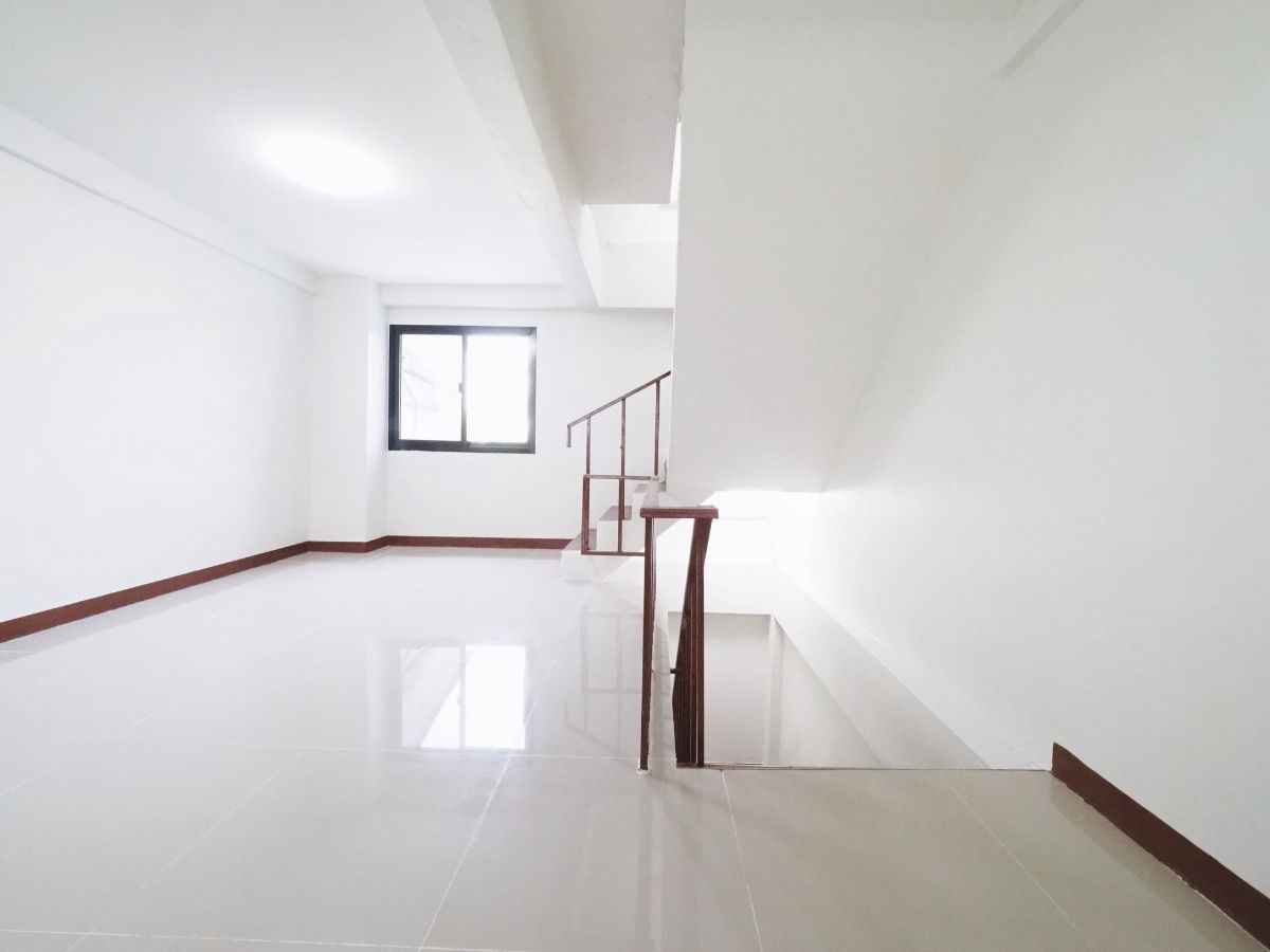 รูป 🔥 Clearance Sale อาคารพาณิชย์รีโนเวทใหม่ ทำเลค้าขาย ม.บัวทองธานี บางใหญ่–กาญจนาภิเษก - รูปที่ 14/44