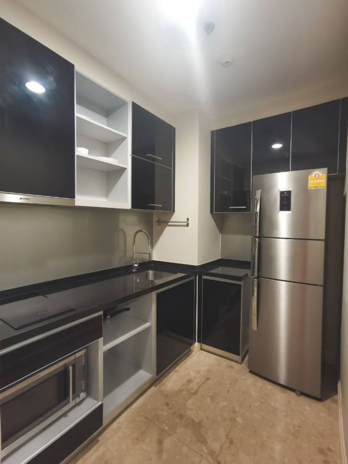 รูป คอนโด 1 ห้องนอน 1 ห้องน้ำ 46 ตรม ที่ The Crest สุขุมวิท 34 คอนโด ให้เช่า 30,000 บาท ต่อเดือน ใกล้สถานีรถไฟฟ้า ทองหล่อ - รูปที่ 10/18