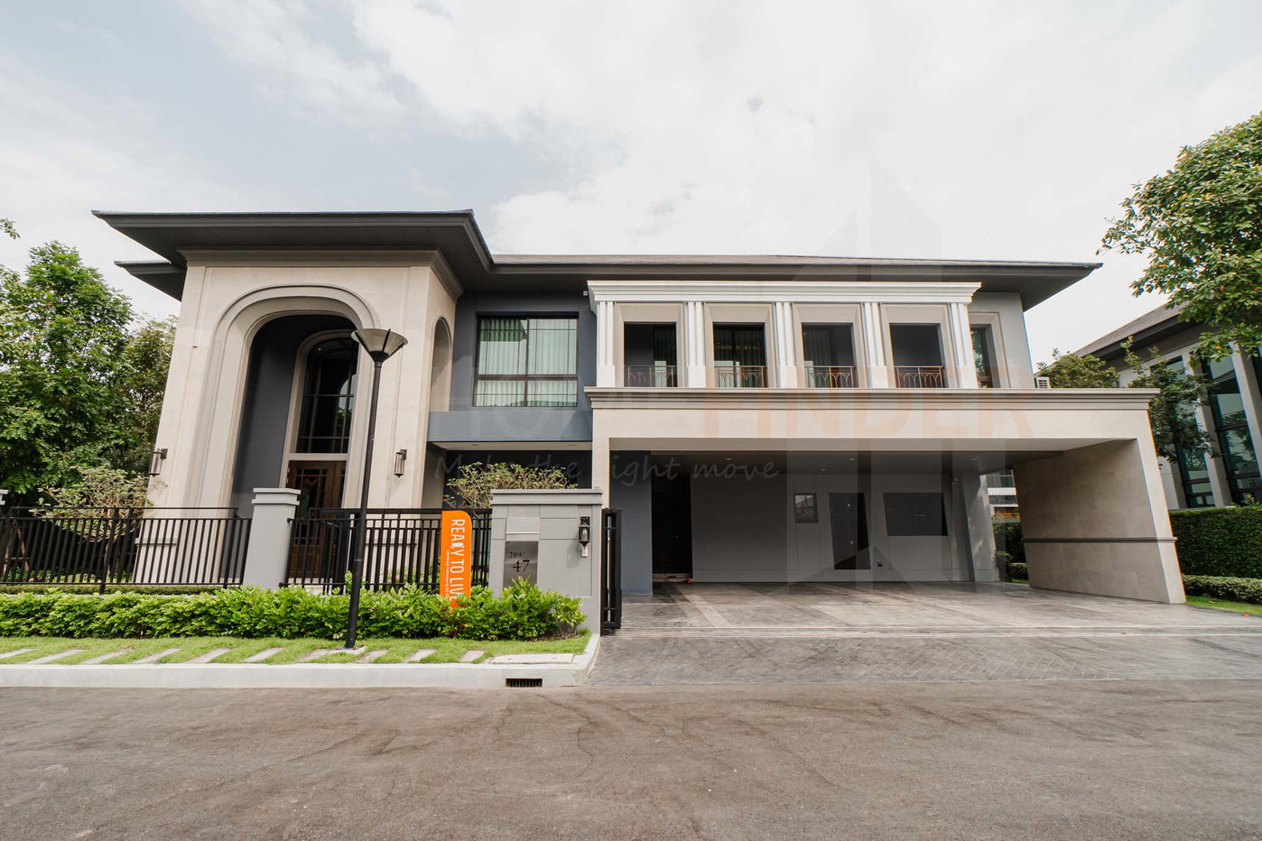 รูป Grand Bangkok Boulevard Ratchaphruek - Pinklao 4 bedrooms, for sale - รูปที่ 1/39