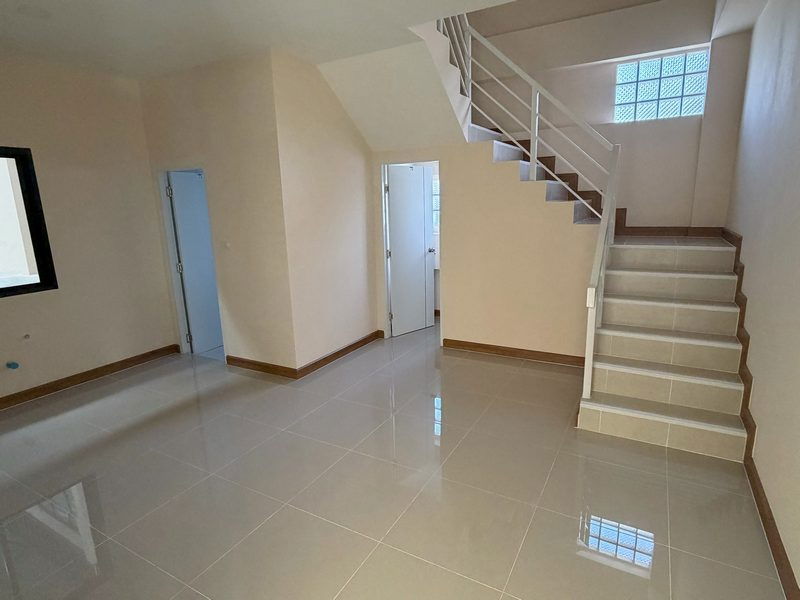 รูป  ห้เช่าโรงงานใหม่พร้อมออฟฟิศ ขนาดที่ดิน1.5 ไร่ พื้นที่ใช้สอย  1,000 ตารางเมตร ผังเมืองสีชมพู ขอใบอนุญาต รง.4 ได้  - รูปที่ 3/7