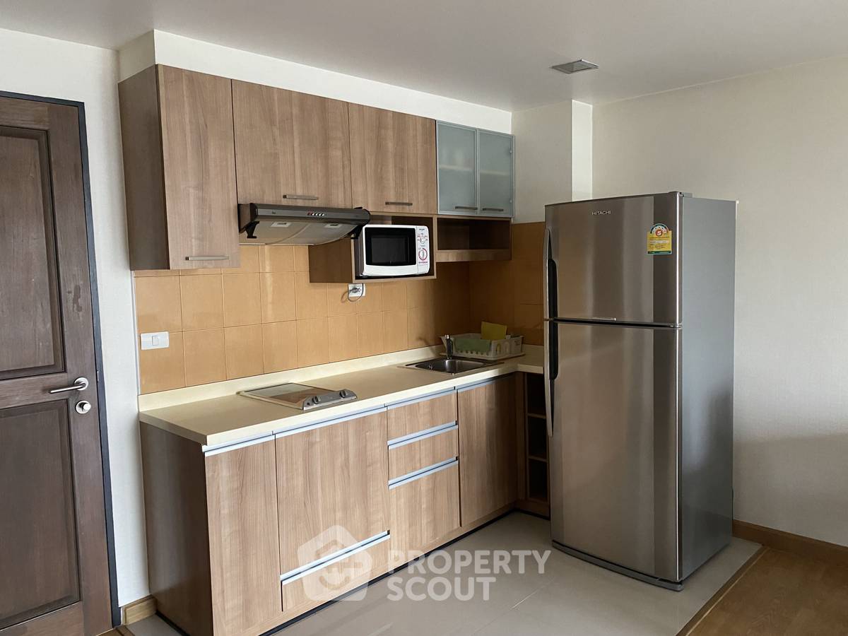 รูป คอนโด 1-ห้องนอน ที่ ดิ แอลโคฟ สุขุมวิท 49 ใกล้ BTS พร้อมพงษ์ (ID 2253947) - รูปที่ 3/8