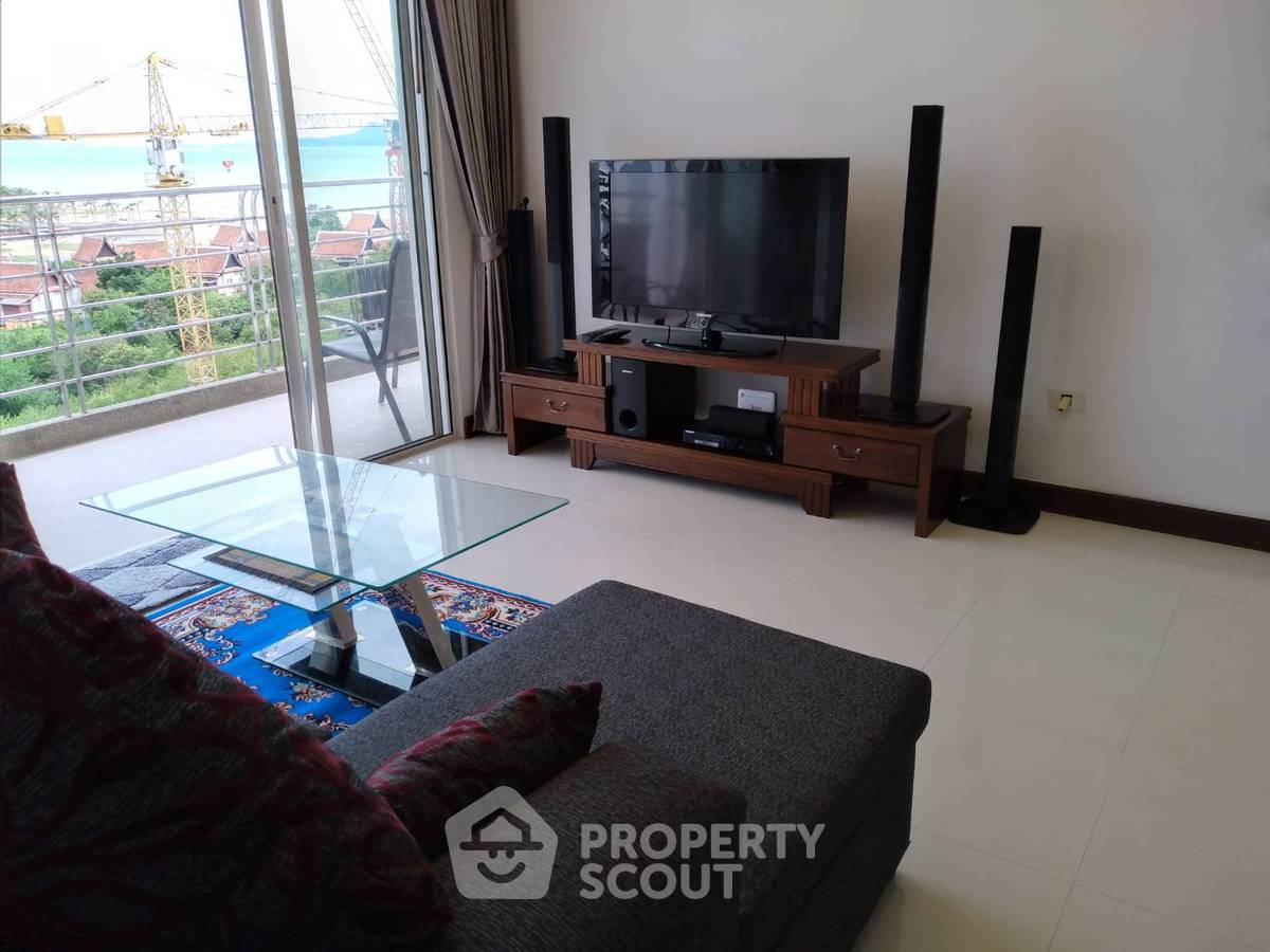 รูป คอนโด 2 ห้องนอน 106 ตร.ม. ราคาดี La Royale Beach Condo พัทยา (ID 1355270) - รูปที่ 1/11