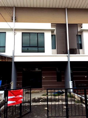 Townhouses for sale The Brio Mall : FOR SALE  TOWNHOUSE PROPERTY  2310000 BAHT.