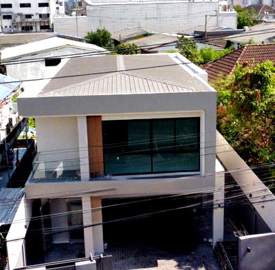 เช่าบ้านเดี่ยว เซ็นทรัล พลาซ่า บางนา : 🏡 ให้เช่าบ้านเดี่ยวมือ 1 | ซอยลาซาล 43 ใกล้ รร.นานาชาติ Bangkok Patana ✨ บ้านใหม่สไตล์ Scandinavian อบอุ่น เรียบหรู เป็นส่วนตัว 