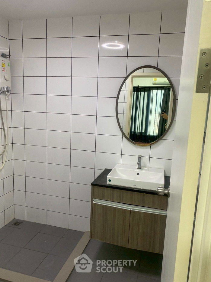 รูป คอนโด 1-ห้องนอน ที่ เชปเตอร์ วัน อีโค่ รัชดา ห้วยขวาง ใกล้ MRT ห้วยขวาง (ID 2417413) - รูปที่ 7/9