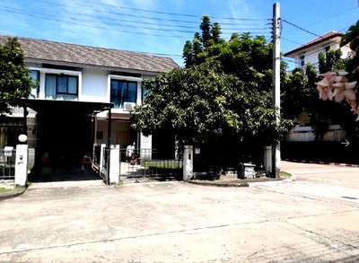 ทาวน์โฮม รร.สายอักษร : K01068 ขายทาวน์เฮ้าส์ หมู่บ้านเดอะวิลล่า รามอินทรา เขตบางเขน