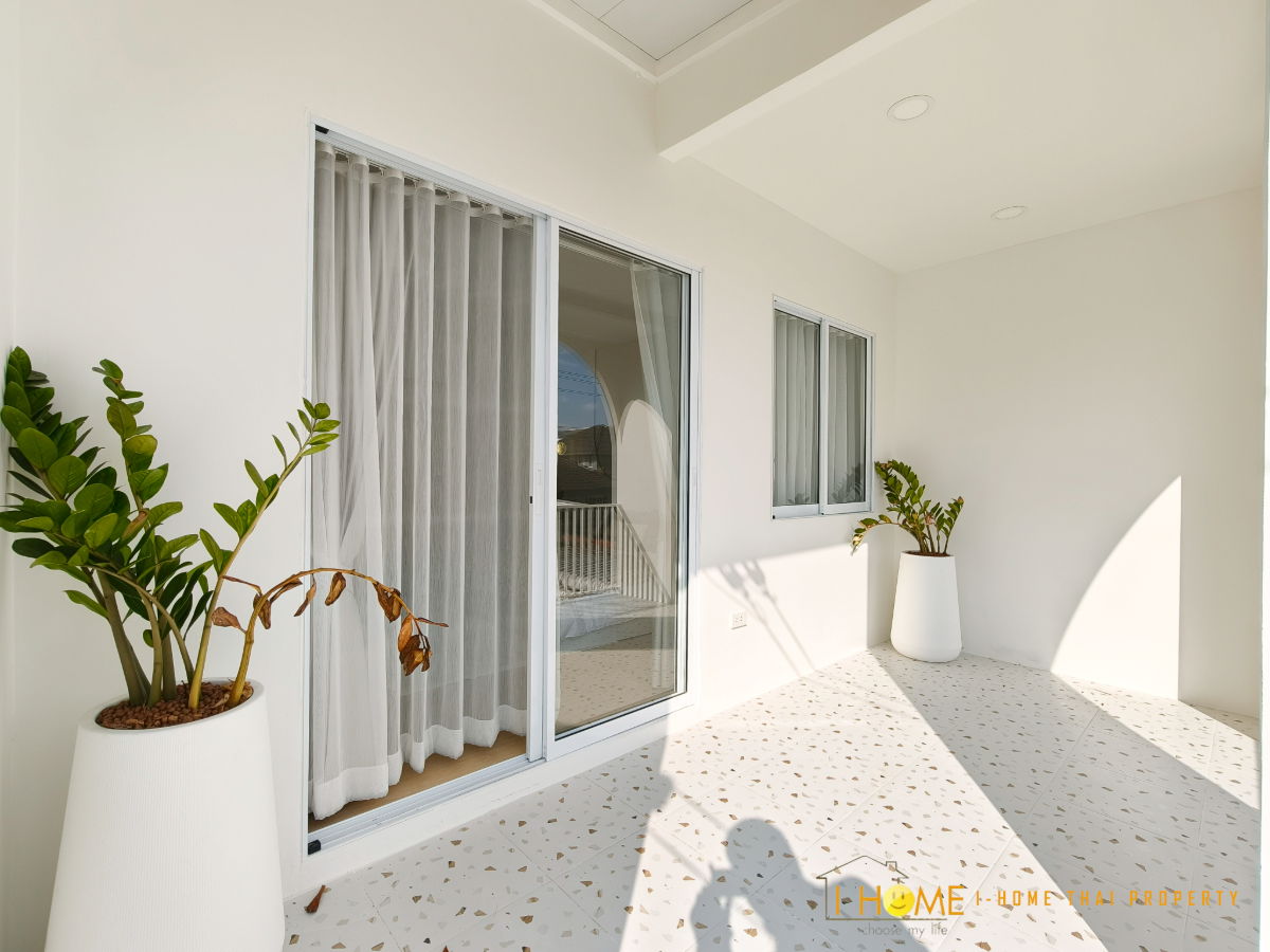 รูป ขายทาวน์โฮมสองชั้น   3 ห้องนอน 3 ห้องน้ำ 1 ห้องรับแขก 1 ห้องครัว   1-2  ที่จอดรถ - รูปที่ 37/38