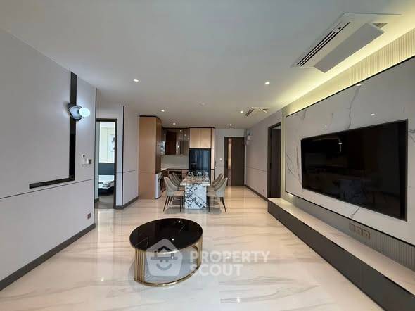 picture 3-BR Condo At Supalai Icon Sathon, High Floor 18-19, MRT Silom (ID 2614566) - 2/9