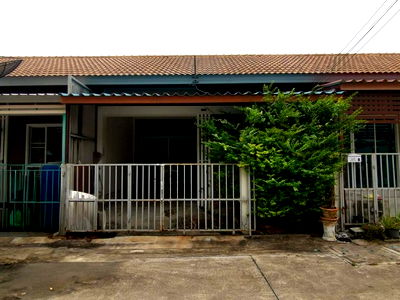 ทาวน์โฮม นิคมราชชลบุรี : BP00625 ขายทาวน์เฮ้าส์ หมู่บ้านจักรไพศาล 18 ชลบุรี