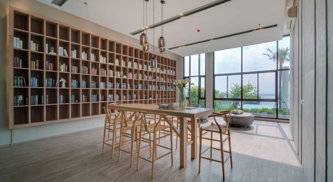 รูป ขายเพนท์เฮาส์พัทยา ชั้น 38 (ชั้นบนสุด) โครงการแอราส บีชฟร้อนท์ วิวชายหาดจอมเทียนกว้าง 180 องศา - รูปที่ 21/23