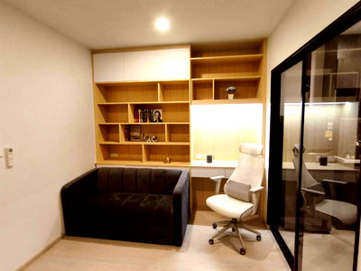 Condos for sale : Fully furnished, ready to move in. 3.2 m. Elio Del Nest 18th floor, Building D (Owner post)