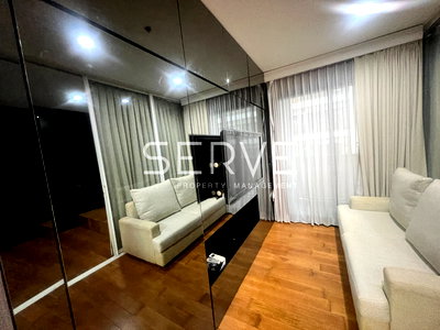 Condos for sale :  Hot Price 1 Bed Large Room  City View  Fully furnished  Good Location Close to BTS Ari 300 m.,La Villa Ari @ The Vertical Aree