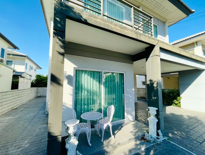 4-bed house for rent, 173 sqm, 51 sq wah, CENTRO Suksawat - Rama 3