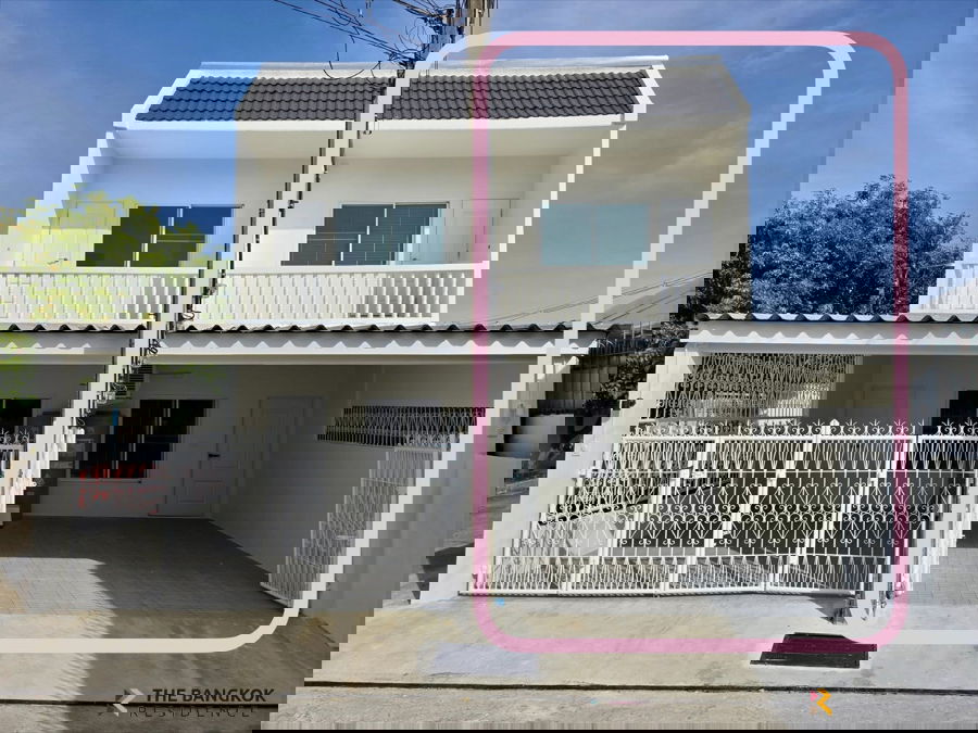 รูป 🏡 Townhome Area Lat Phrao - บ้านตกแต่งสไตล์โมเดิร์น มินิมอล 🚗 ทำเลโชคชัย4 - รูปที่ 2/20