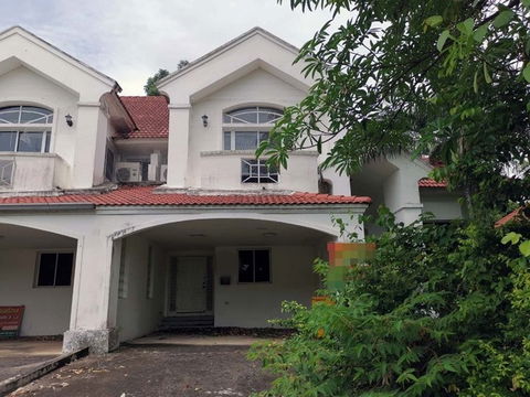 BP00508 ขายบ้านแฝด หมู่บ้านอีสท์วู้ด วิลเลจ ชลบุรี