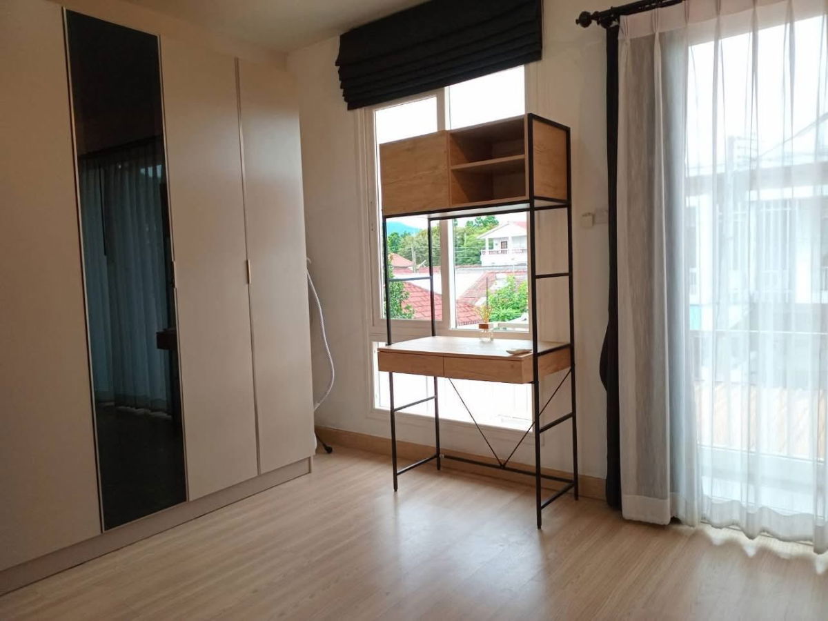 รูป 🏠  ขาย ทาวน์เฮ้าส์ หมู่บ้านกาญจน์กนก 19 ถนนมหิดล ต.ช้างคลาน อ.เมือง จ.เชียงใหม่ ทำเลดี เดินทางสะดวก ใกล้เมือง ใกล้สนามบิน - รูปที่ 19/24