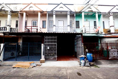 ทาวน์โฮม ม.สยาม : 258AGLE🏠 ขายทาวน์เฮ้าส์รีโนเวทใหม่ | ม.ภาสกร บางบอน 1 บ้านพร้อมอยู่ 