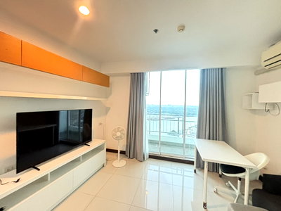 Condos for sale :  Condo for sale with Chao Phraya river view! Corner unit!! Supalai Prima Riva, 43 sq m, 1 bedroom, 1 bathroom. Near Central Rama 3.
