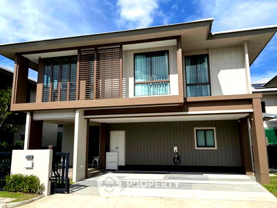 Houses for rent : 4-BR House at Burasiri Krungthep Kreetha in Hua Mak (ID 2617309)