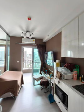 Condo for sale: Chapter One Shine Bangpo, located next to Yothinburana School. Selling price 2.79 million THB.