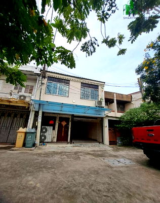 เช่าทาวน์โฮม วัน แบงค็อก   : ให้เช่าทาวน์เฮ้าส์ 2 ชั้น คลองเตย (SPSAD3800)