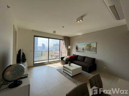 Live the Luxury Life at The Lofts Ekkamai - Bangkok's Finest Property! 1055466