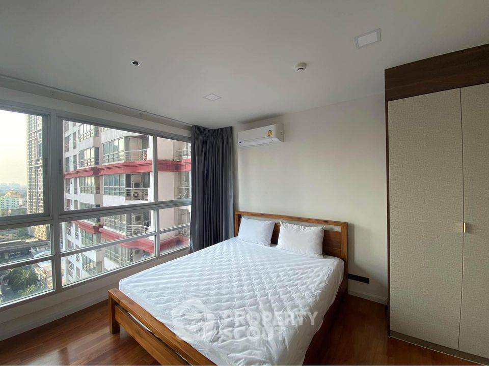 picture 2-BR Condo at Pathumwan Resort near BTS Phaya Thai (ID 1913287) - 10/13