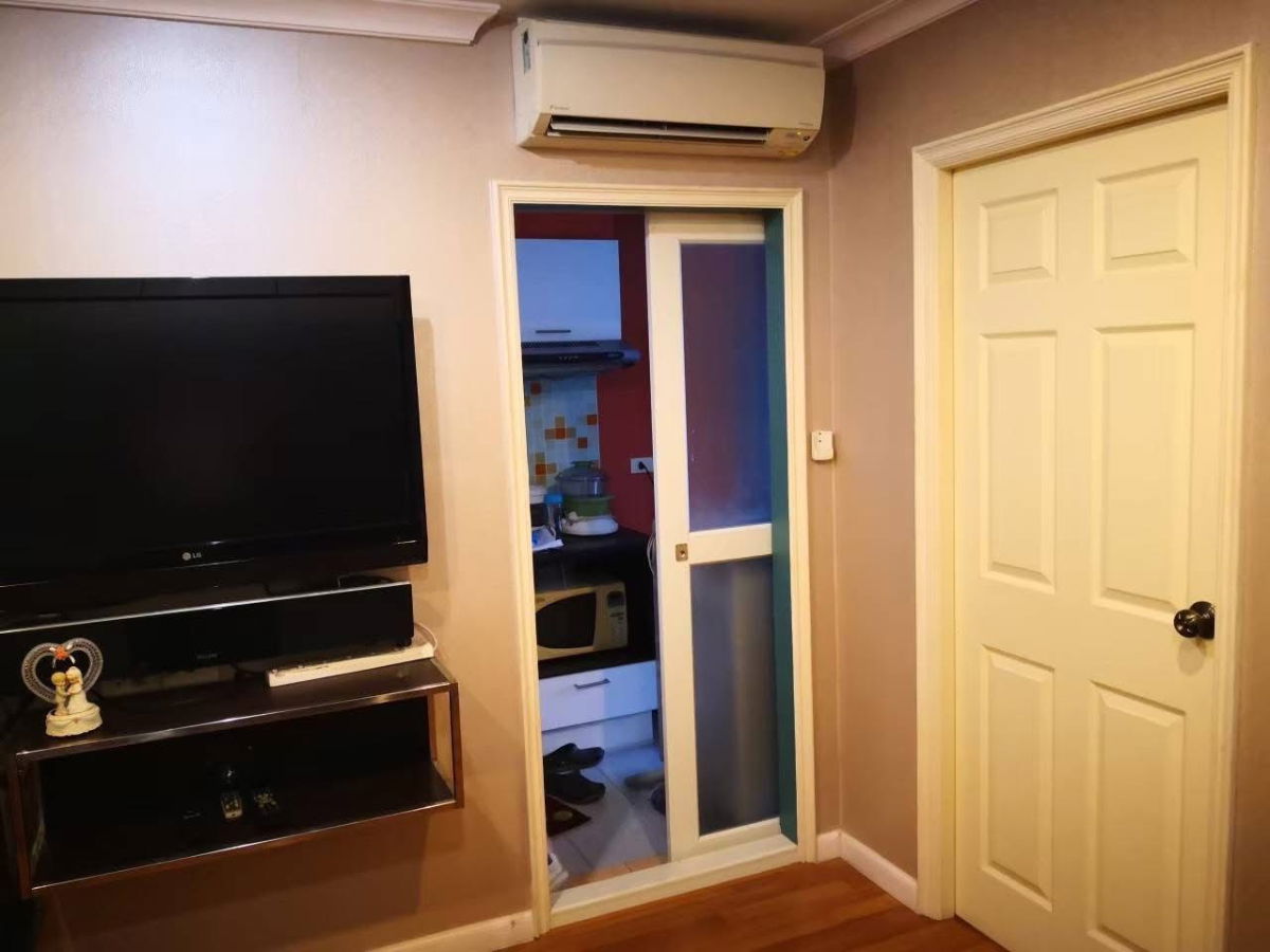 รูป ให้เช่า คอนโด ลุมพินี เพลส นราธิวาส – เจ้าพระยา ชั้น 28 ตึก A  ขนาด 40  ตรม. 1 ห้องนอน 1 ห้องน้ำ ราคา 14,000 บาท  - รูปที่ 9/11