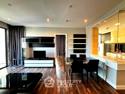 Condos for rent Phra Khanong Tai : 2-BR Condo at The Room Sukhumvit 62 near BTS Punnawithi (ID 1541775)