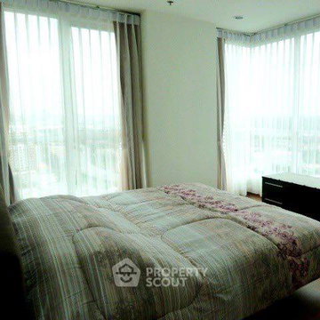 คอนโด 2-ห้องนอน ที่ เดอะ คอมพลีท นราธิวาส ใกล้ ถนนนราธิวาสราชนครินทร์ (ID 594022)