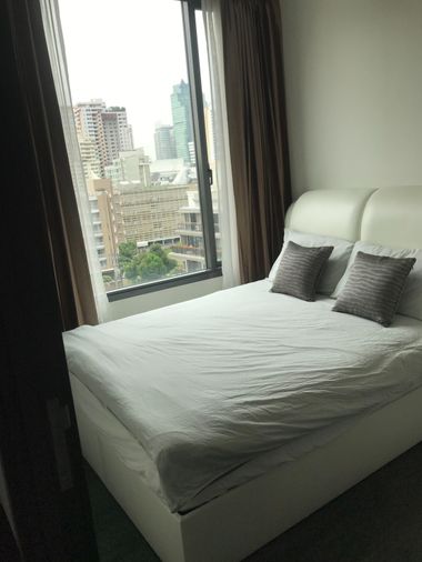 Edge Sukhumvit 23 (เอดจ์ สุขุมวิท 23) (1bed1bath 33sqm)