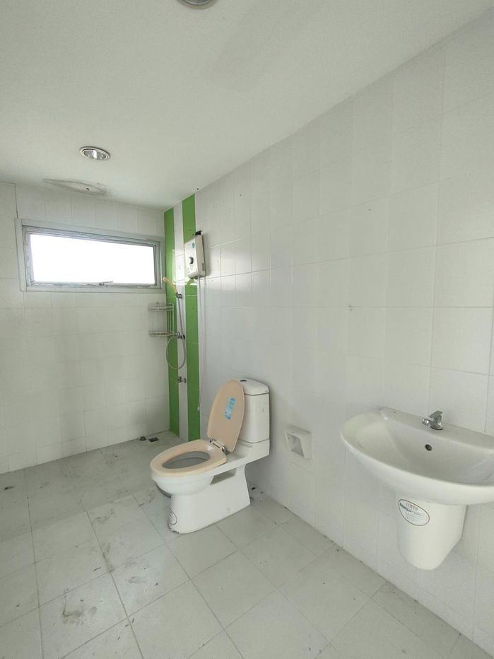 รูป 🔥 ขายขาดทุน หลังมุม 3 ชั้น วิวแม่น้ำ! ตกแต่งเต็มสไตล์โมนาโค – พร้อมอยู่ได้ทันที - รูปที่ 8/22