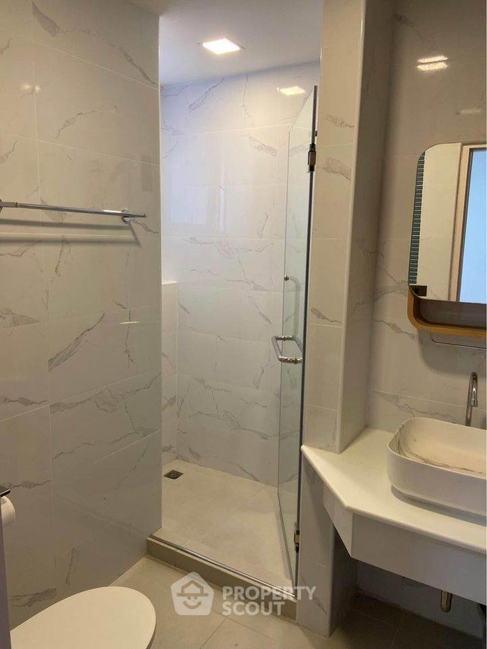 picture 2-BR Condo at Pathumwan Resort near BTS Phaya Thai (ID 1913287) - 8/13