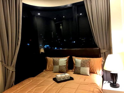 Condos for rent : For rent Ashton Asoke Ready to move in (DSP475)