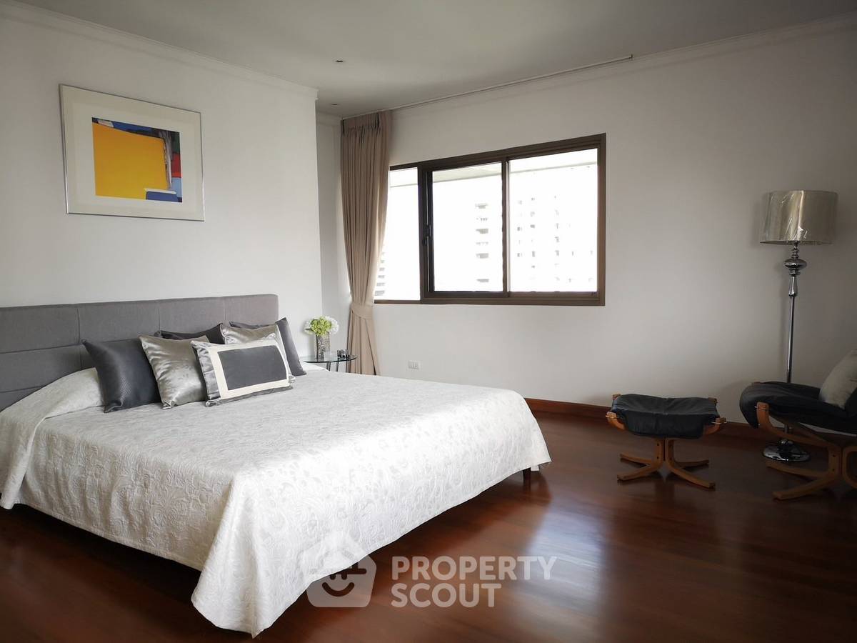 picture 3-BR Condo at Tower Park near ARL Makkasan (ID 2617646) - 11/17
