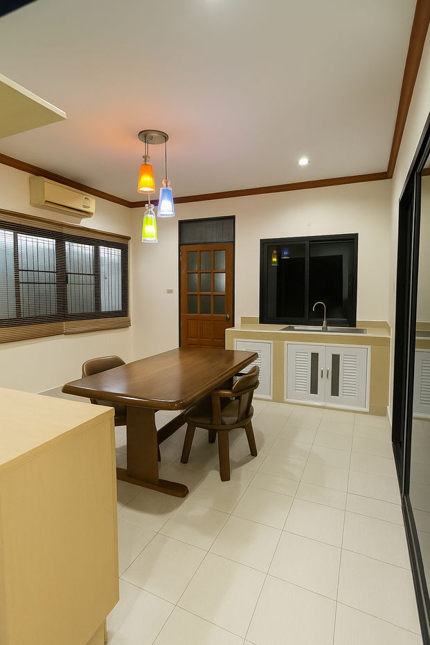 รูป ขาย !!! โฮมออฟฟิศ 3 ชั้น (รวมชั้นดาดฟ้า) สภาพดีมาก เนื้อที่ 82 ตารางวา อ.บ้านบึง จ.ชลบุรี ราคา 15,500,000 บาท - รูปที่ 7/10