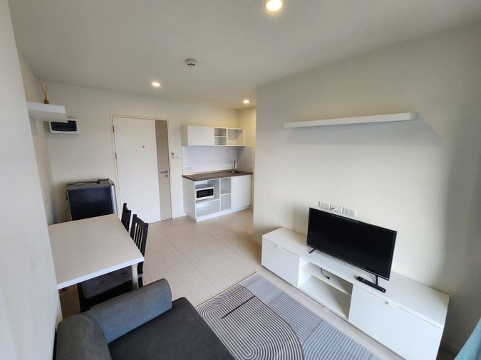 ใกล้รถไฟฟ้า และรถประจำทาง ลุมพินี พระนั่งเกล้า