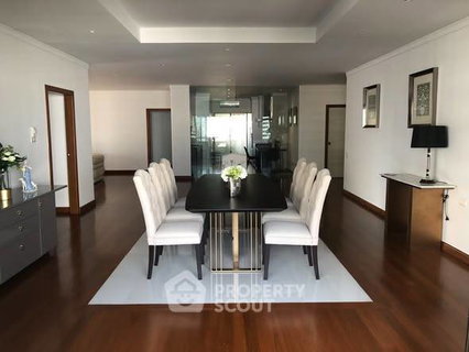 รูปภาพ 3-BR Condo at Tower Park near ARL Makkasan (ID 2617646)
