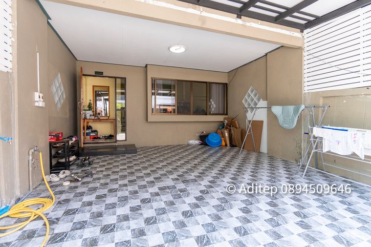 3-bed townhouse for sale, 21.9 sq wah, Baan Klang Muang Ratchada-Mengjai 1