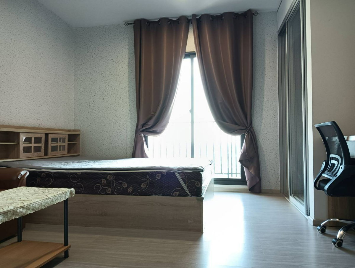 🌷 For Rent The Parkland Phetksaem 56 : Studio, Beautiful room, fully furnished.