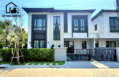 บ้านเดี่ยว ถนนบางนา - ตราด :  Grande Pleno Sukhumvit–Bangna แกรนด์ พลีโน่ สุขุมวิท–บางนา