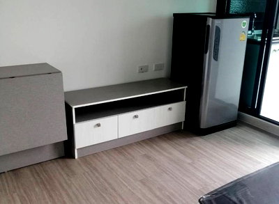 Condos for sale : VELA DE Condo UTCC-Vipawadee for sale 