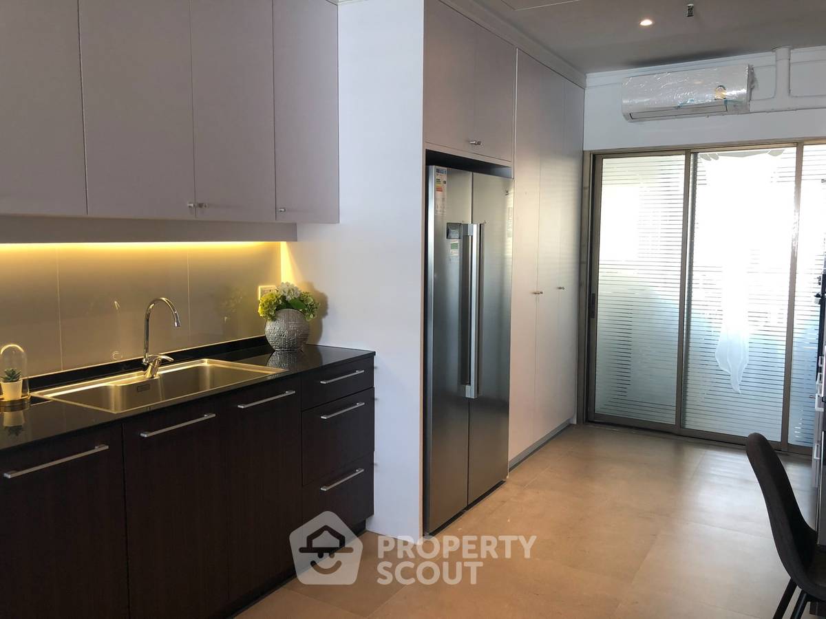 picture 3-BR Condo at Tower Park near ARL Makkasan (ID 2617646) - 7/17