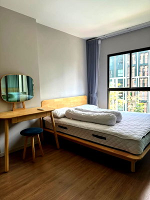 Condos for rent : Condo for Rent at Lumpini Selected Charan 65 - Sirindhorn Station (A6902010)