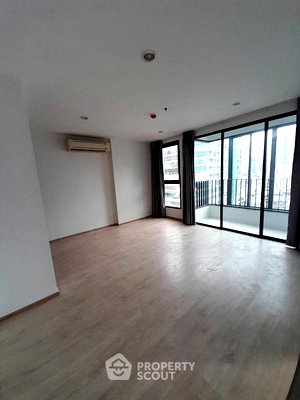 ขายคอนโด : คอนโด 2-ห้องนอน ที่ ไอดีโอ คิว จุฬา-สามย่าน ใกล้ MRT สามย่าน (ID 1705414)