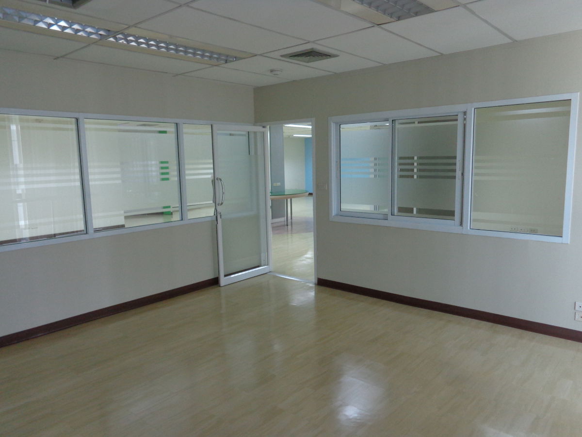 รูป เช่าออฟฟิศ เช่าสำนักงาน KSL TOWER (เค.เอส.แอล ทาวเวอร์) ขนาด 100 – 200 ตร.ม. | ใกล้ BTS & Airport Link พญาไท ทำเลดี เดินทางสะดวก พร้อมเริ่มธุรกิจทันที - รูปที่ 11/28